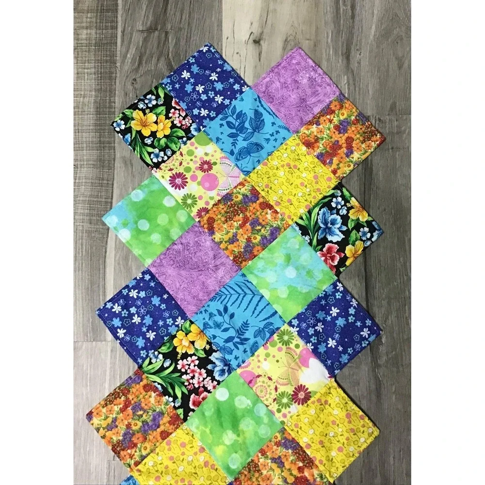Handmade Quilted Patchwork Table Runner Floral Daisy Reversible 53x18 Farmhouse